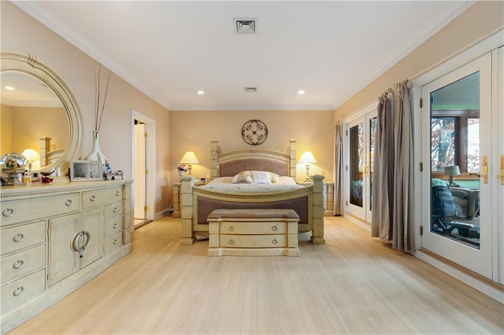 16 Diana Trail Emerson Hill Staten Island NY 10304