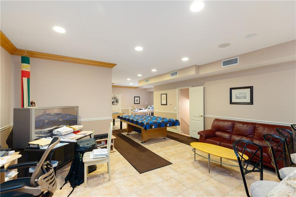 16 Diana Trail Emerson Hill Staten Island NY 10304