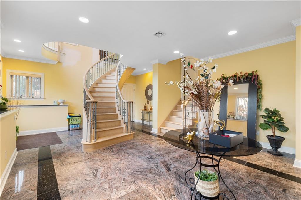 16 Diana Trail Emerson Hill Staten Island NY 10304