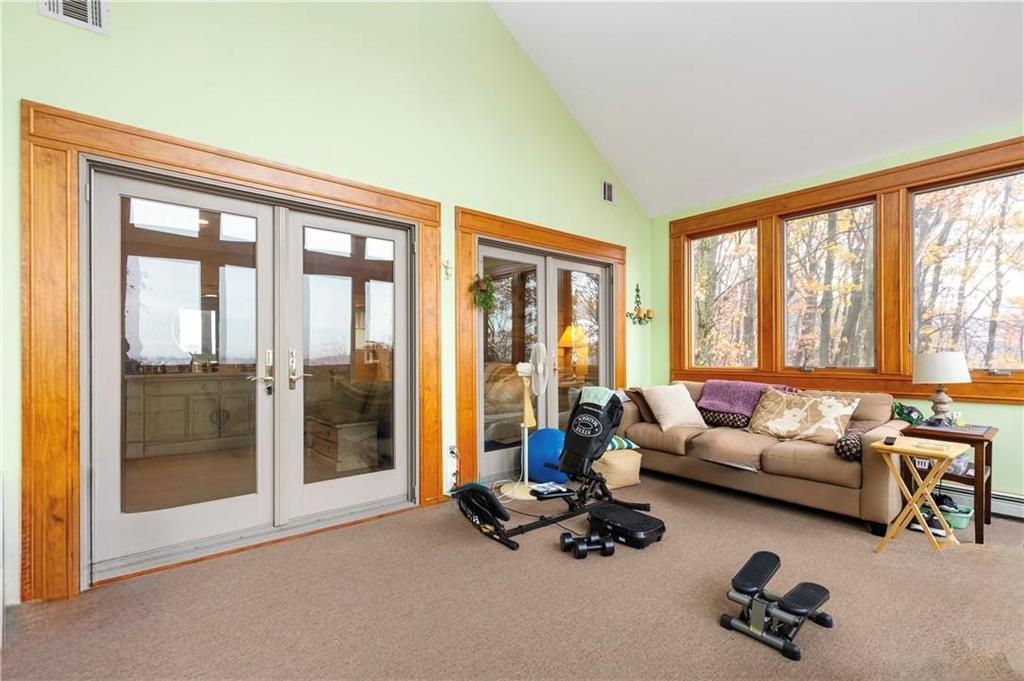 16 Diana Trail Emerson Hill Staten Island NY 10304