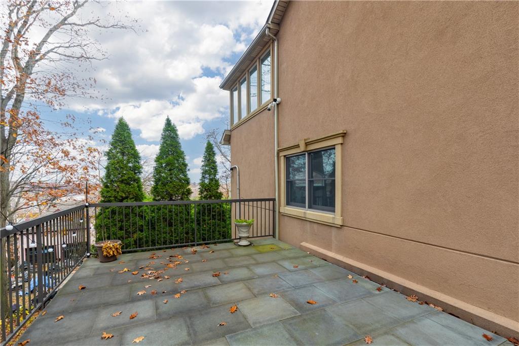 16 Diana Trail Emerson Hill Staten Island NY 10304