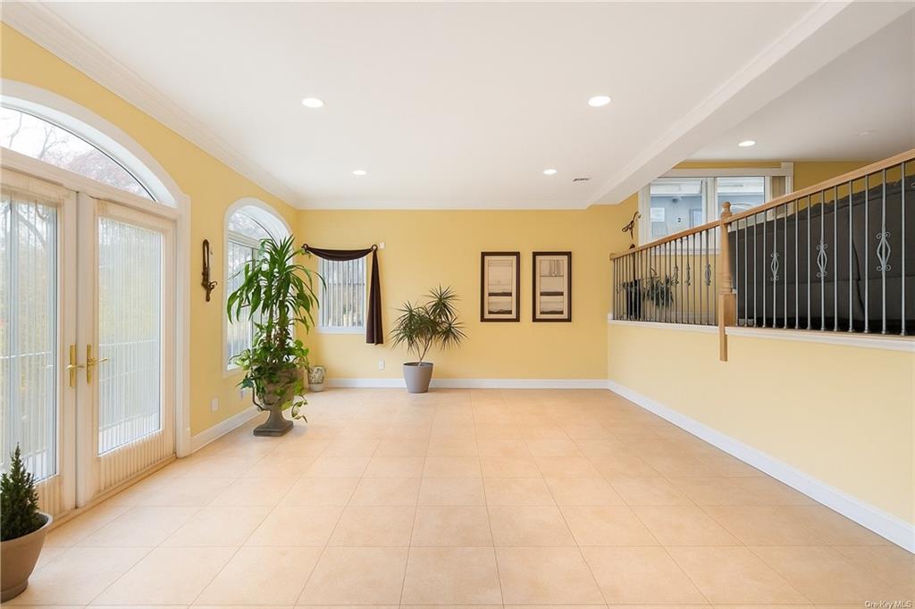 16 Diana Trail Emerson Hill Staten Island NY 10304