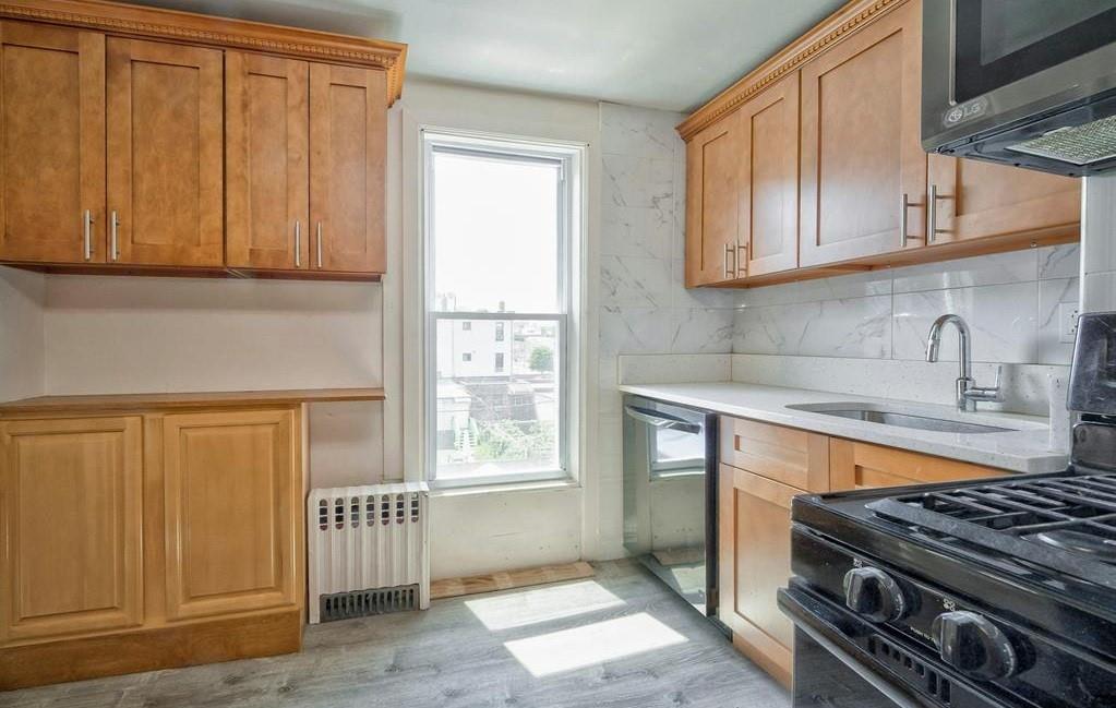 328 39th Street Sunset Park Brooklyn NY 11232