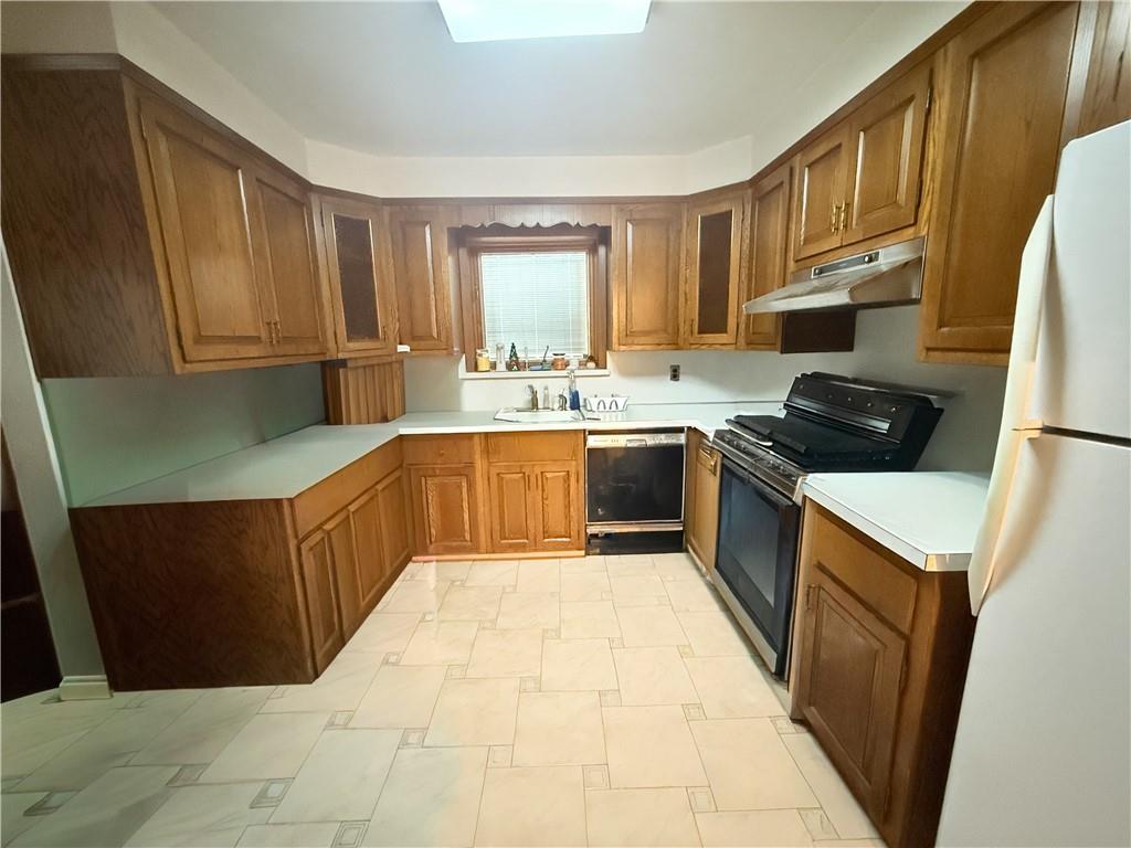 1746 East 28th Street Madison Brooklyn NY 11229