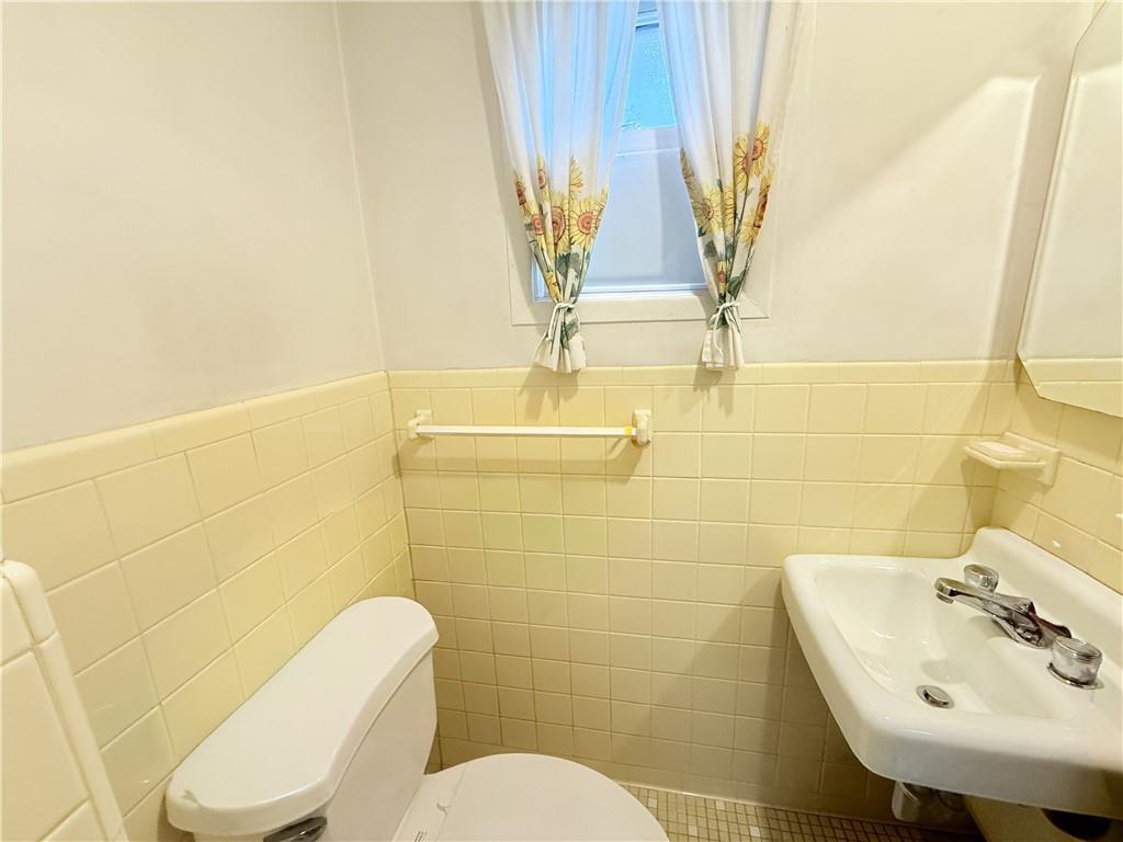 1746 East 28th Street Madison Brooklyn NY 11229