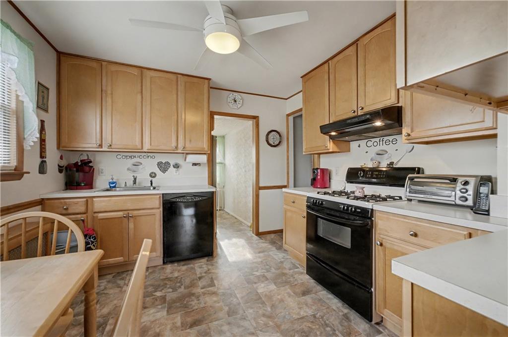 74 Nassau Street Out of NYC Islip NY 11752