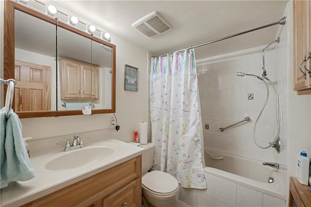 74 Nassau Street Out of NYC Islip NY 11752