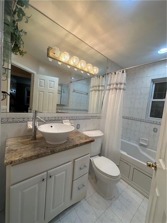 2198 Canarsie Road Canarsie Brooklyn NY 11236