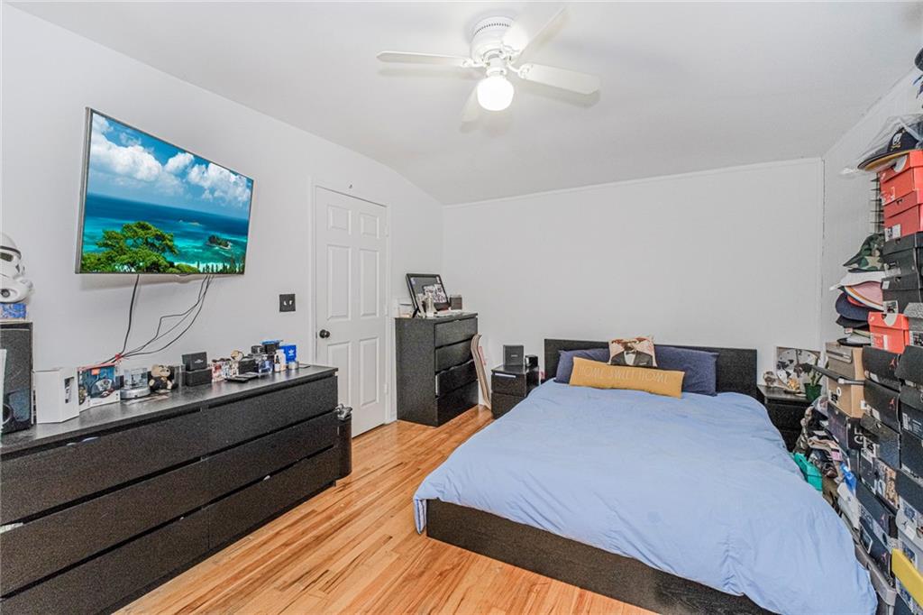 44 longdale Street Bulls Head Staten Island NY 10314