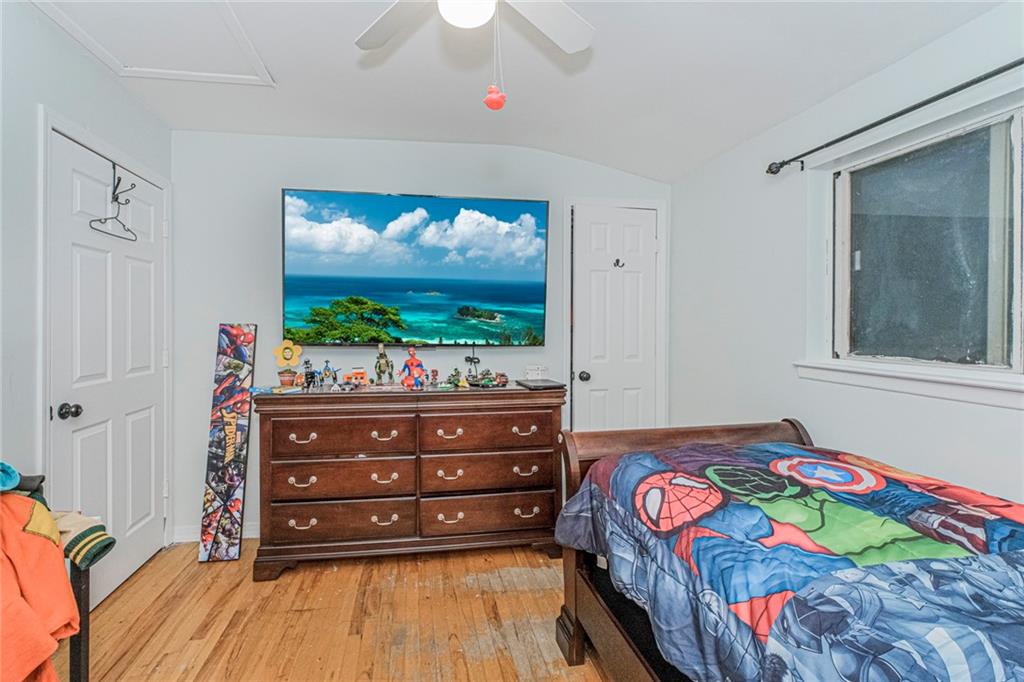 44 longdale Street Bulls Head Staten Island NY 10314