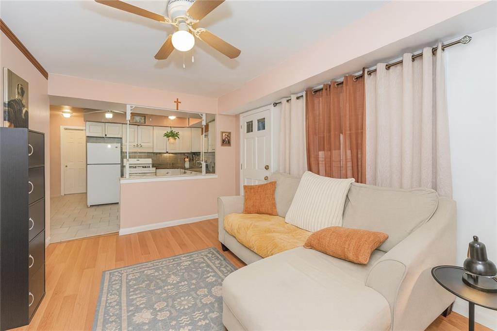 44 longdale Street Bulls Head Staten Island NY 10314