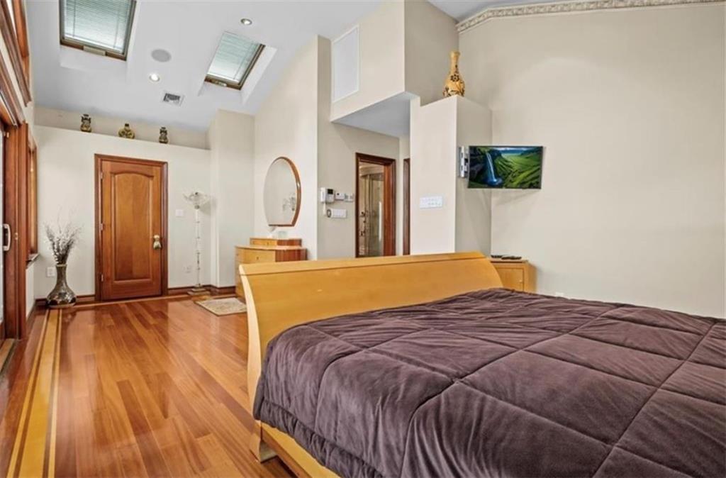 16 Montana Place Mill Basin Brooklyn NY 11234