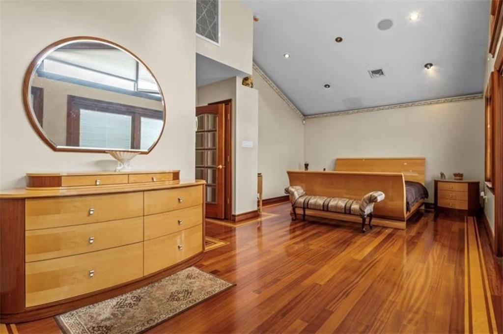 16 Montana Place Mill Basin Brooklyn NY 11234