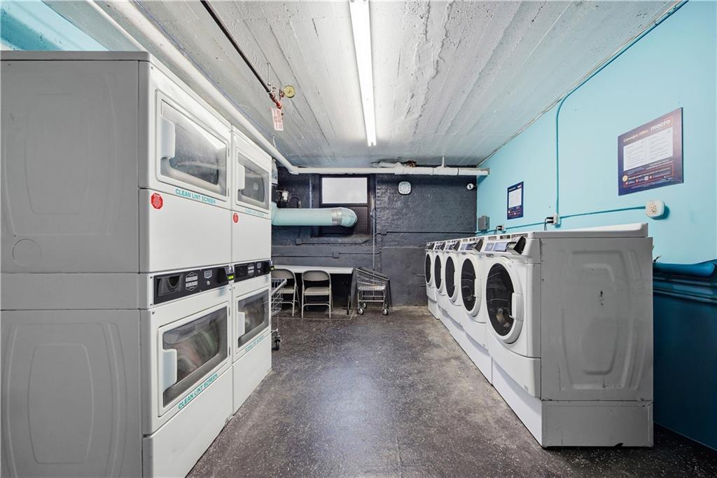 8735 Bay Parkway Bensonhurst Brooklyn NY 11214