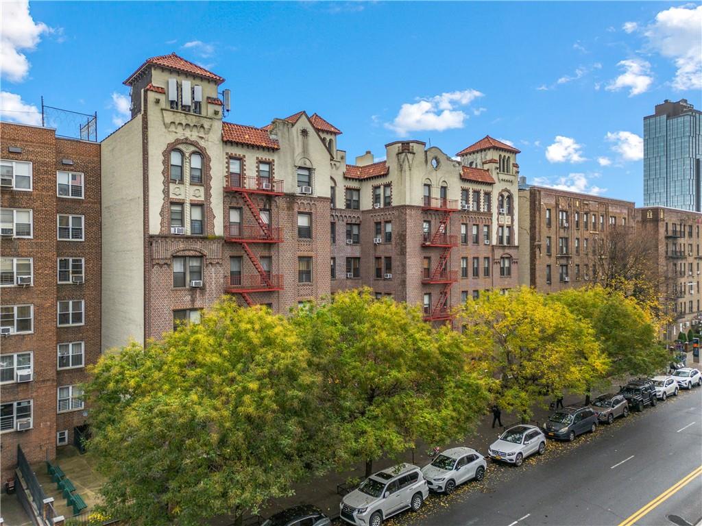 8735 Bay Parkway Bensonhurst Brooklyn NY 11214