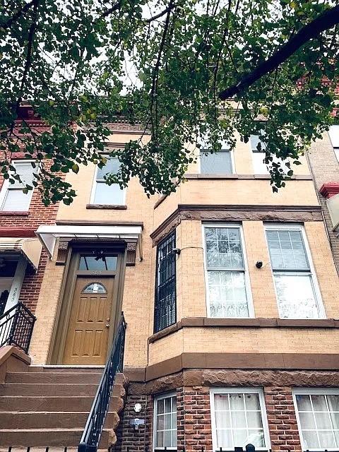 365 51st Street Sunset Park Brooklyn NY 11220