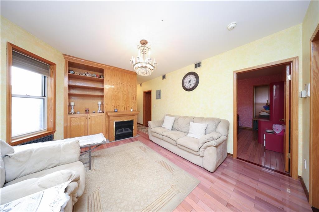 1342 72nd Street Dyker Heights Brooklyn NY 11228