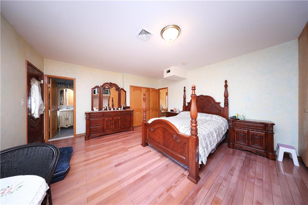 1342 72nd Street Dyker Heights Brooklyn NY 11228