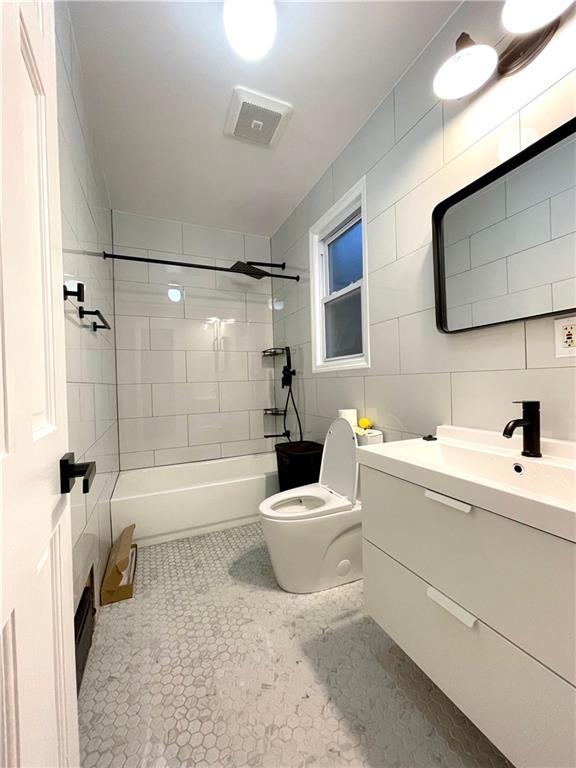 91-26 85th Road Woodhaven Woodhaven NY 11421