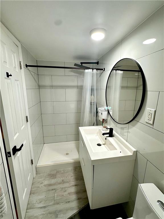 91-26 85th Road Woodhaven Woodhaven NY 11421