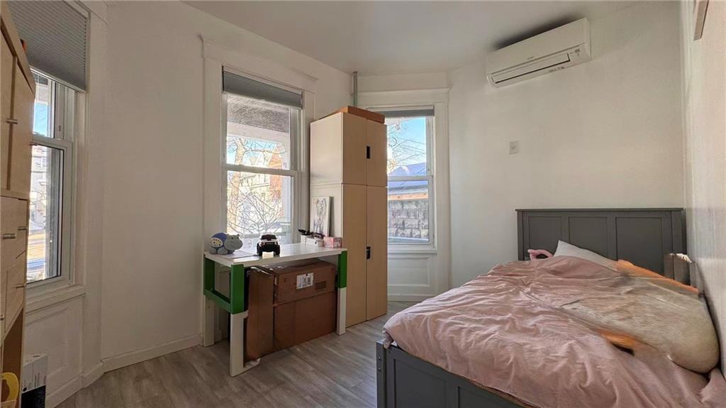 91-26 85th Road Woodhaven Woodhaven NY 11421