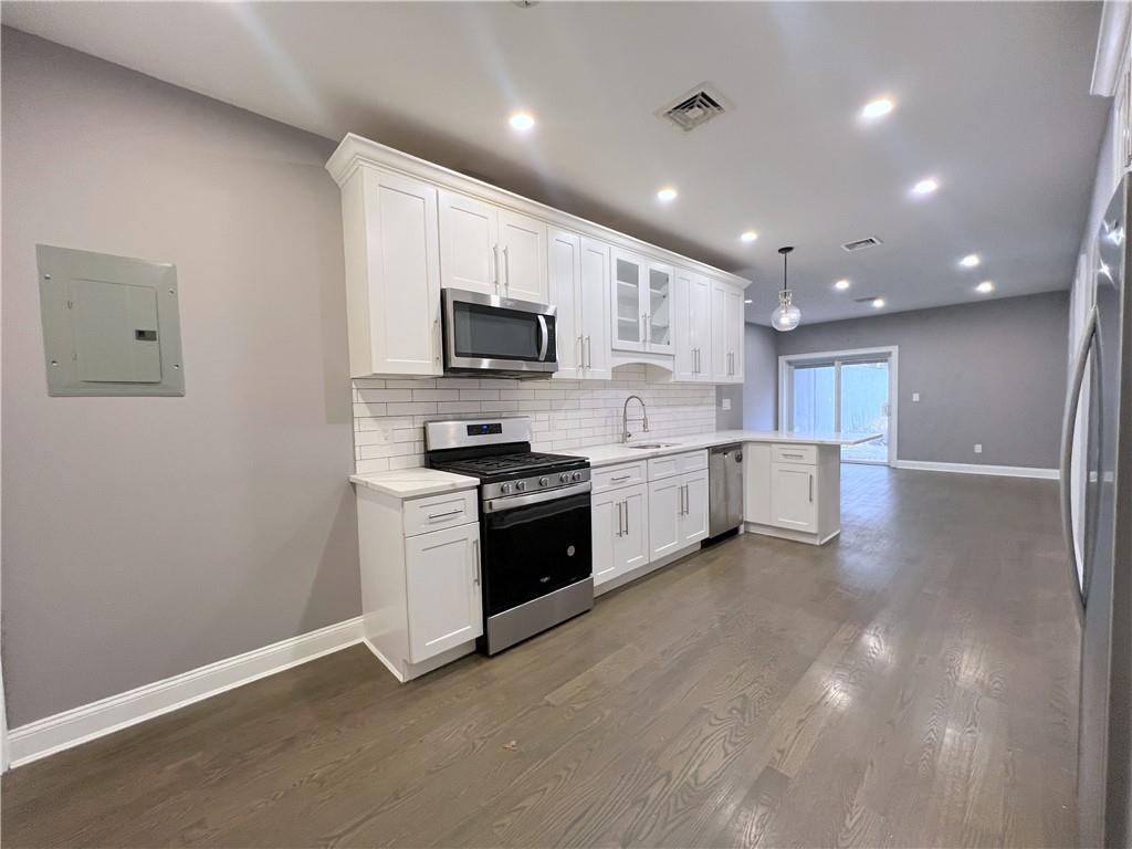 68-02 Jay Avenue Maspeth Maspeth NY 11378