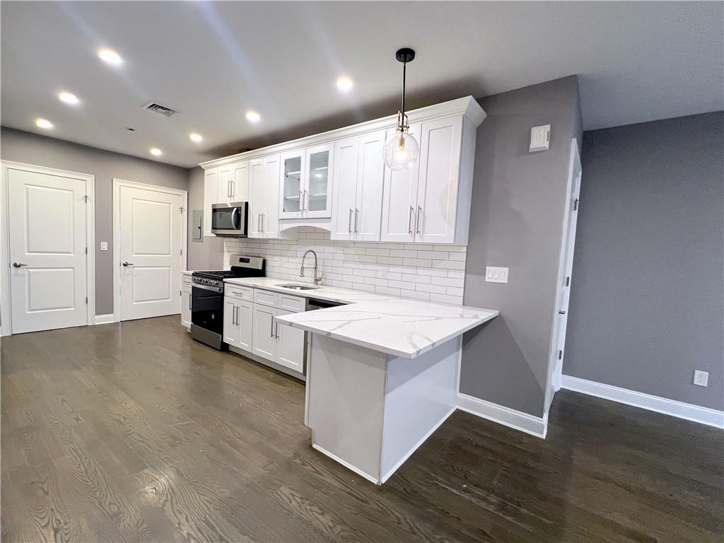 68-02 Jay Avenue Maspeth Maspeth NY 11378