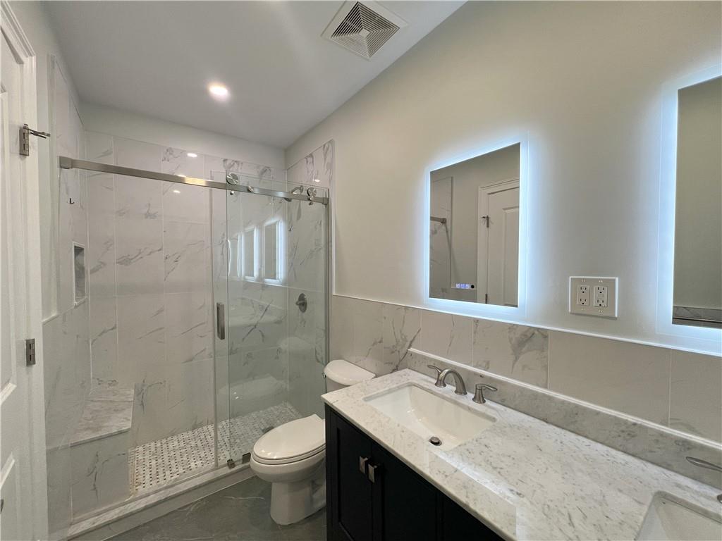 68-02 Jay Avenue Maspeth Maspeth NY 11378