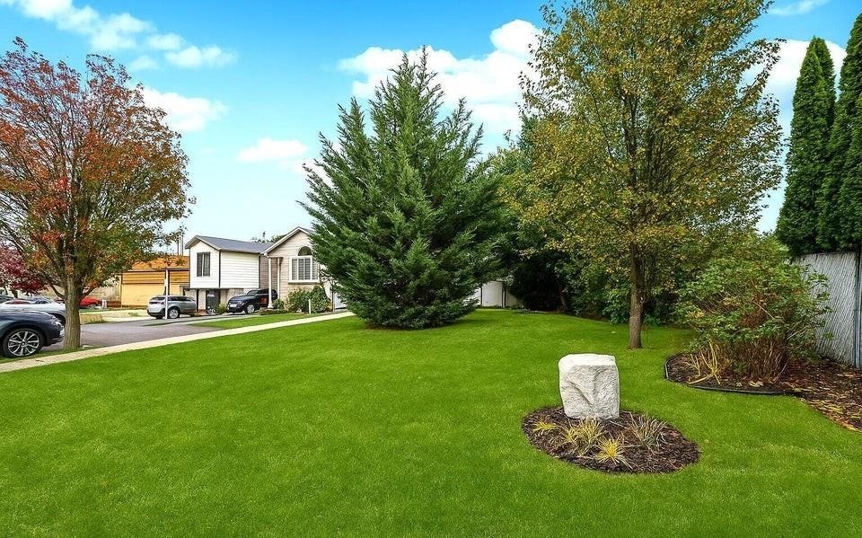 35 Nutwood Court Great Kills Richmond NY 10308