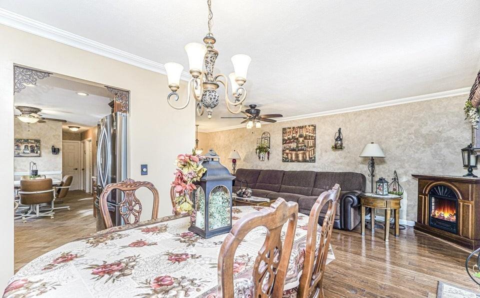 35 Nutwood Court Great Kills Richmond NY 10308