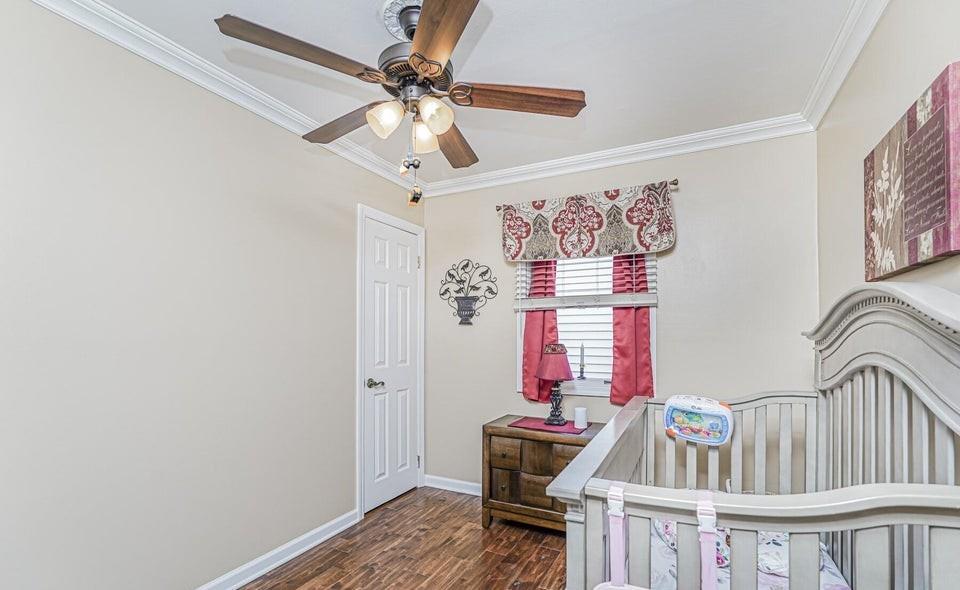 35 Nutwood Court Great Kills Richmond NY 10308