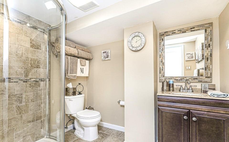 35 Nutwood Court Great Kills Richmond NY 10308