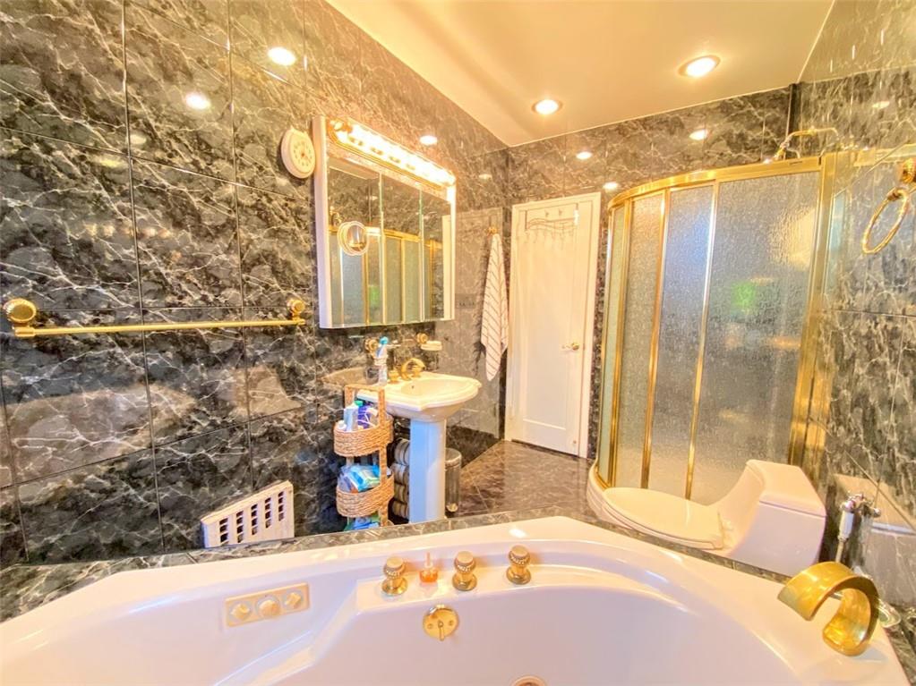 2705 Avenue Y Sheepshead Bay Brooklyn NY 11235