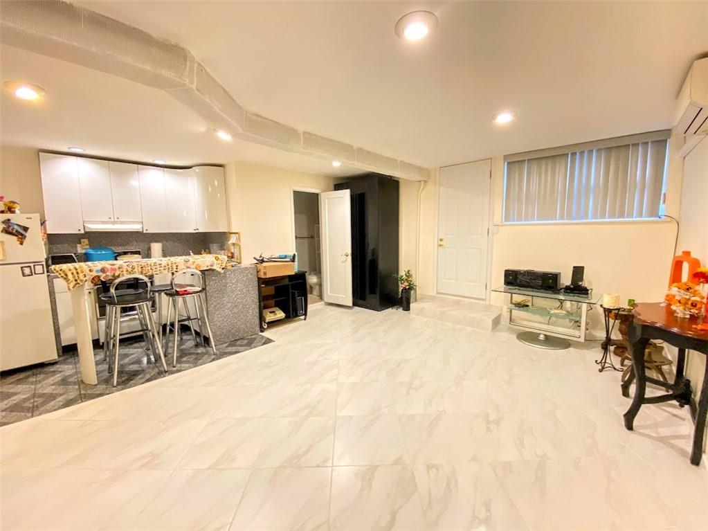 2705 Avenue Y Sheepshead Bay Brooklyn NY 11235