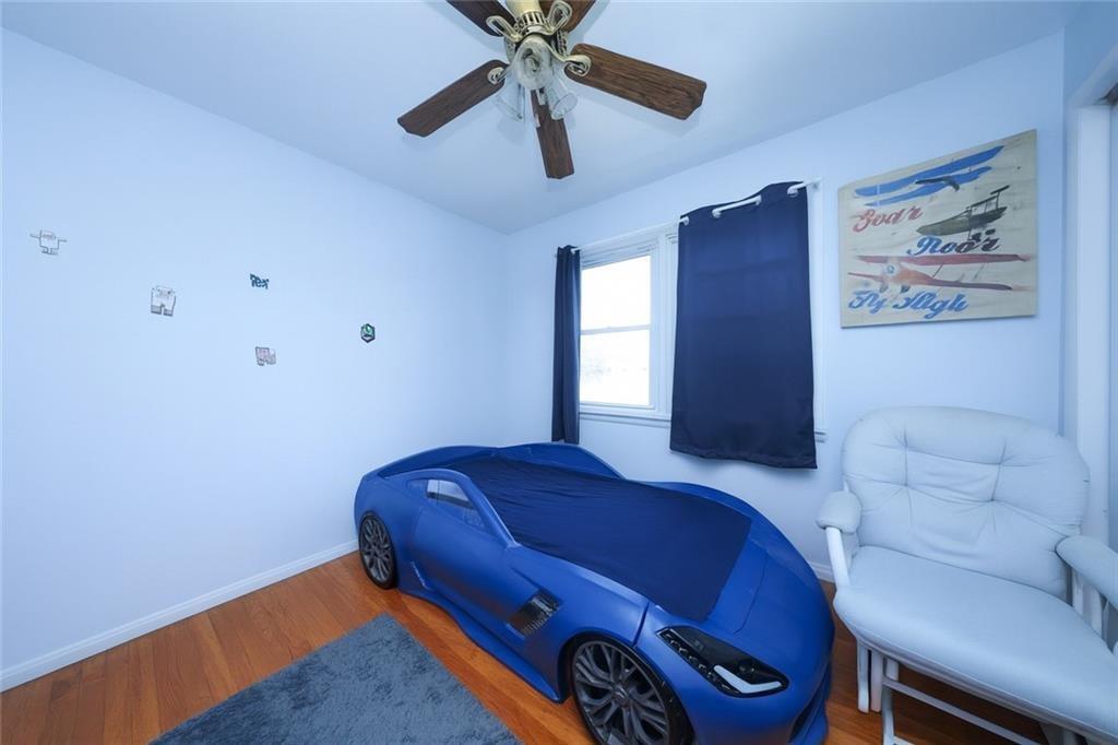 52 Pleasant Plains Avenue Pleasant Plains Staten Island NY 00000