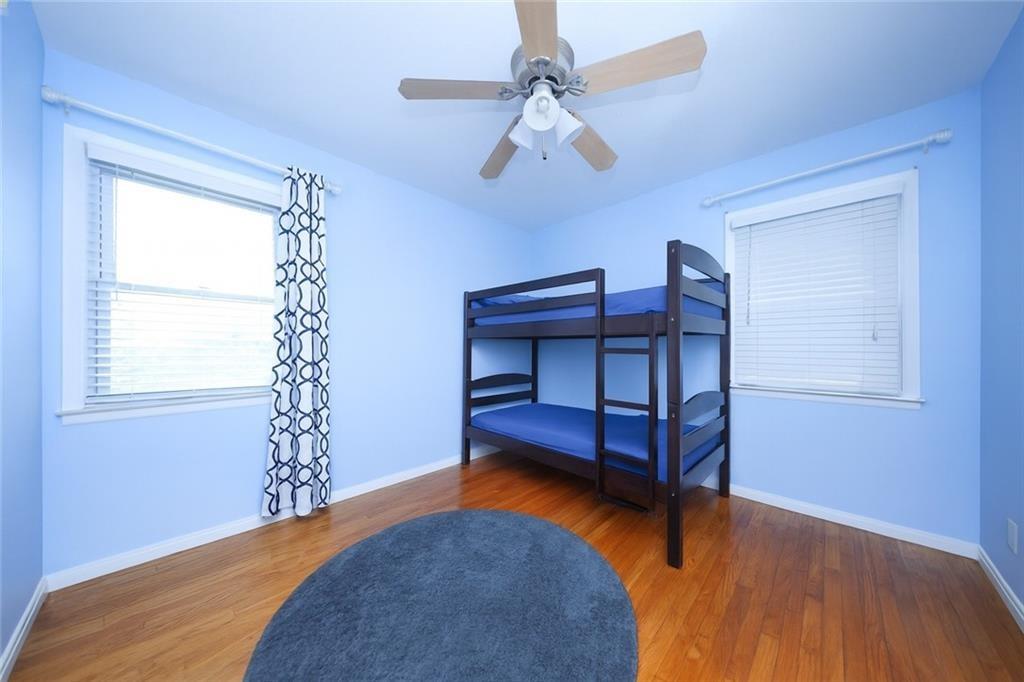 52 Pleasant Plains Avenue Pleasant Plains Staten Island NY 00000