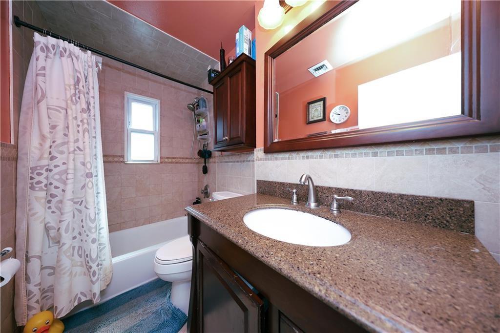 52 Pleasant Plains Avenue Pleasant Plains Staten Island NY 00000