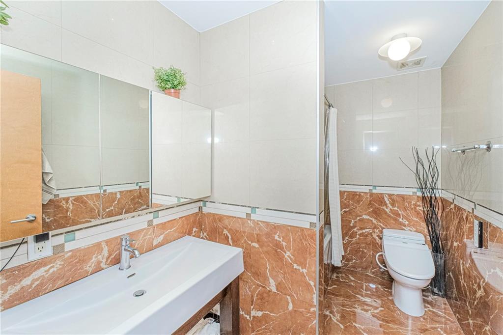 3116 Emmons Avenue Sheepshead Bay Brooklyn NY 11235