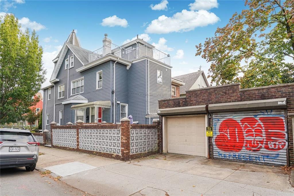 8686 Bay 16th Street Bensonhurst Brooklyn NY 11214