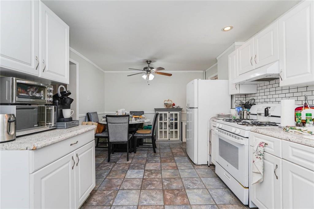 8686 Bay 16th Street Bensonhurst Brooklyn NY 11214