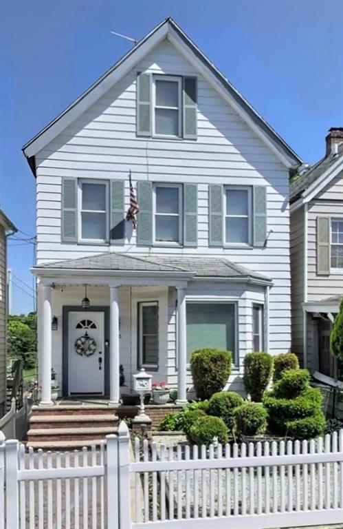 236 Fingerboard Road Shore Acres Staten Island NY 10305