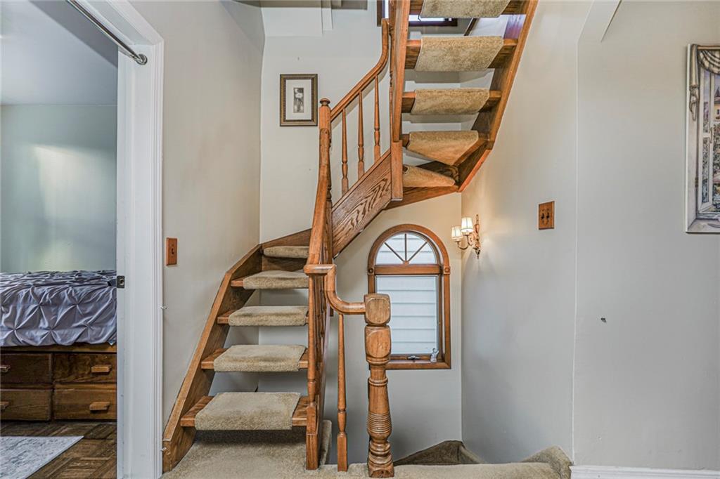 236 Fingerboard Road Shore Acres Staten Island NY 10305