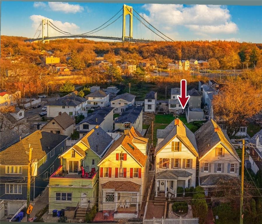 236 Fingerboard Road Shore Acres Staten Island NY 10305