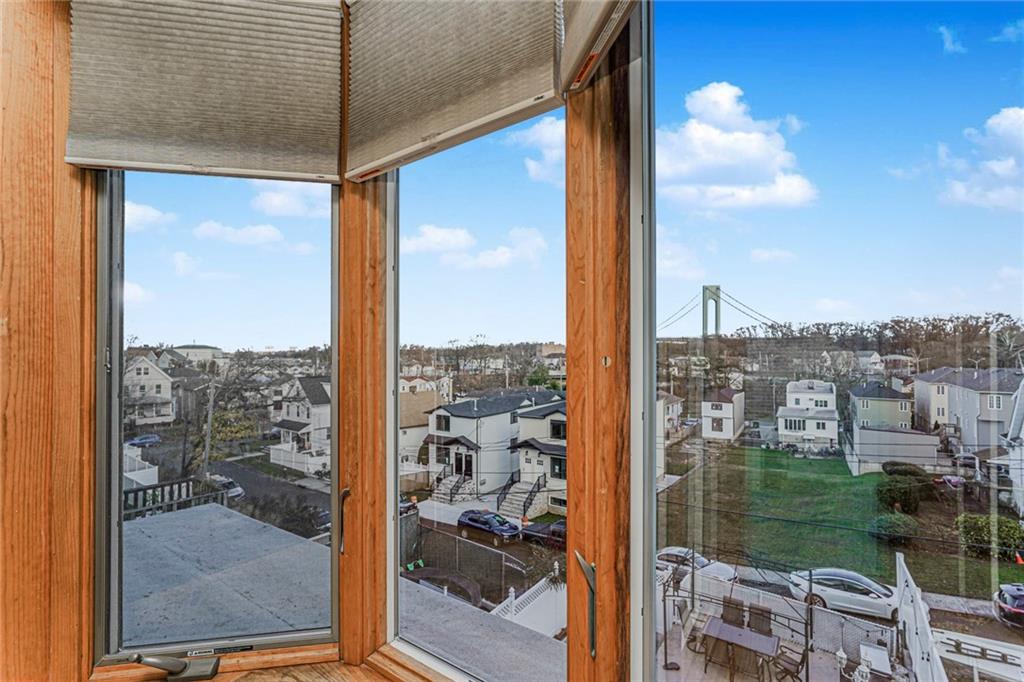 236 Fingerboard Road Shore Acres Staten Island NY 10305