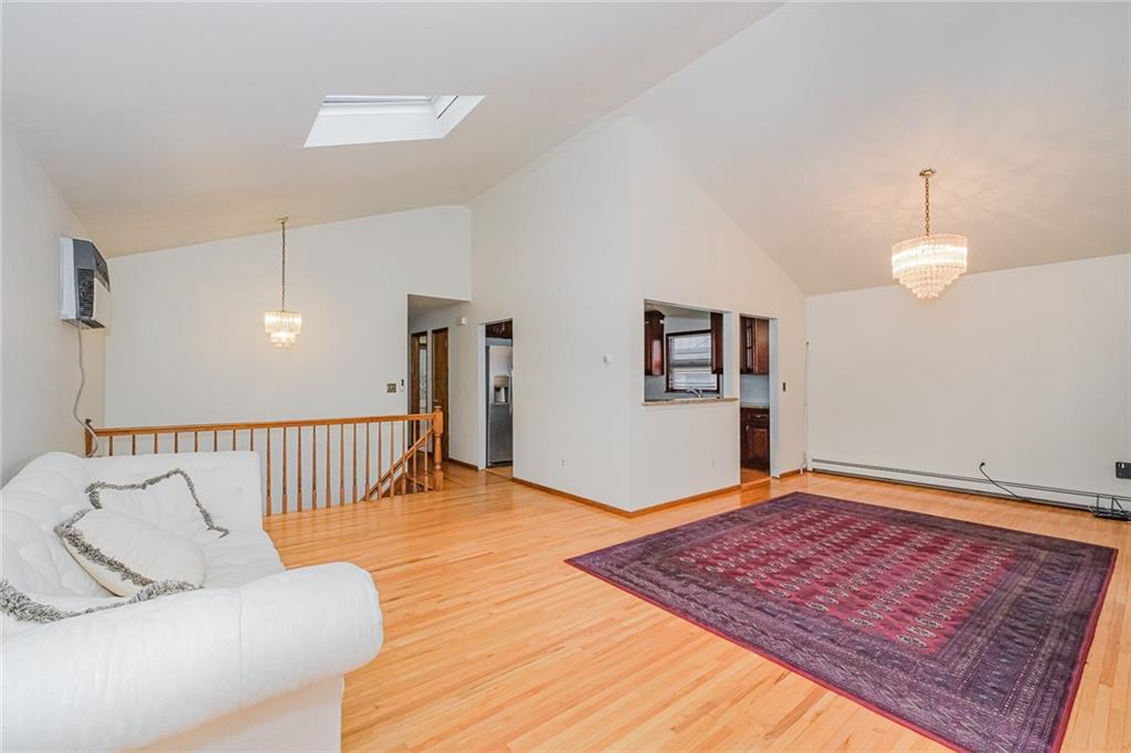 33 Boyce Avenue Richmond Town Staten Island NY 10306