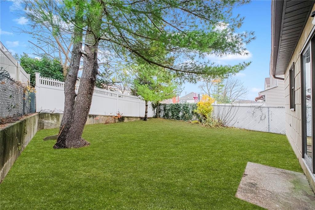 33 Boyce Avenue Richmond Town Staten Island NY 10306