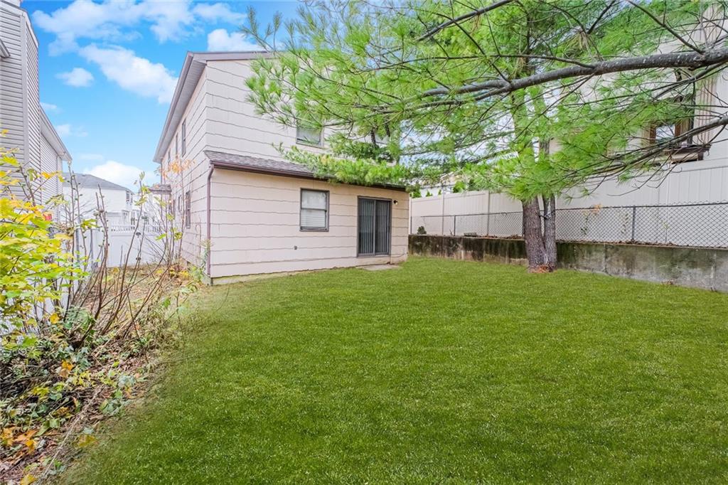 33 Boyce Avenue Richmond Town Staten Island NY 10306