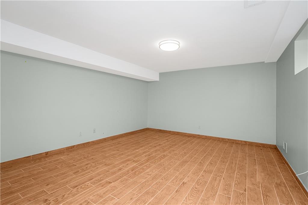 111 Elmbank Street Annadale Staten Island NY 10312