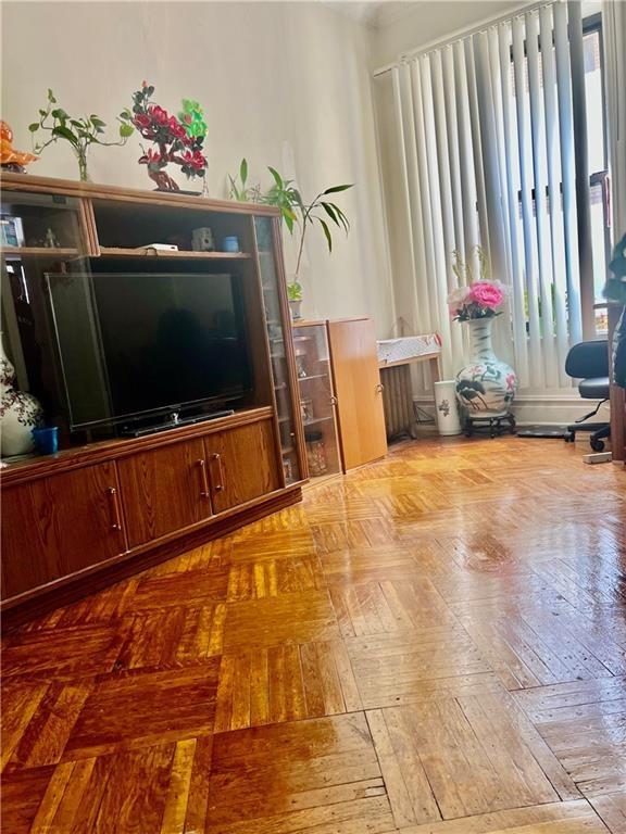 4313 9th Avenue Sunset Park Brooklyn NY 11232