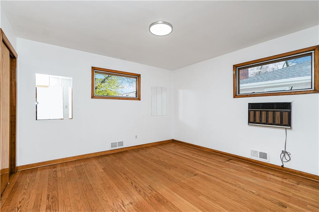 108 Adams Avenue Grant City Staten Island NY 10306